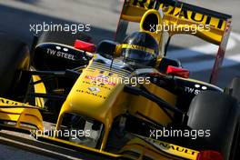 02.02.2010 Valencia, Spain,  Robert Kubica (POL), Renault F1 Team  - Formula 1 Testing, Valencia