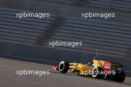 02.02.2010 Valencia, Spain,  Robert Kubica (POL), Renault F1 Team  - Formula 1 Testing, Valencia