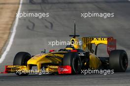 02.02.2010 Valencia, Spain,  Robert Kubica (POL), Renault F1 Team  - Formula 1 Testing, Valencia