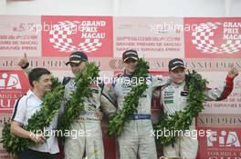 21.11.2010 Macau, China, Podium, 2nd Laurens Vanthoor (BEL) Signature Dallara Volkswagen, 1st Edoardo Mortara (ITA) Signature Dallara Volkswagen, 3rd Valtteri Bottas (FIN) Prema Powerteam Dallara Mercedes - FIA Formula 3 Intercontinal Cup, Macau, China