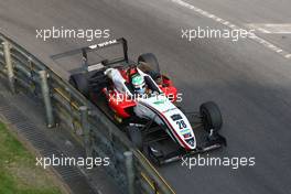 21.11.2010 Macau, China, Valtteri Bottas (FIN) Prema Powerteam Dallara Mercedes - FIA Formula 3 Intercontinal Cup, Macau, China