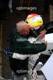 06.06.2010 Zandvoort, The Nederlands,  Winner Robin Frijns (NED), Josef Kaufmann Racing receives a warm welcome- Formula BMW Europe 2010, Rd 03 & 04, Zandvoort, Sunday Podium