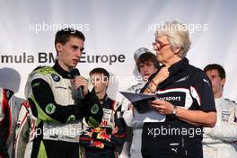 06.06.2010 Zandvoort, The Nederlands,  Presentation of the Formula BMW drivers by Ann Bradshaw in the BMW Hospitality-Javier Tarancon (ESP), DAMS. Formula BMW Europe 2010, Rd 03 & 04, Zandvoort, Sunday