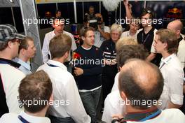 06.06.2010 Zandvoort, The Nederlands,  BMW invited students of the Formula Student Championship to have a look in the Red Bull F1 garage and to have a meet and greet with Sebastian Vettel - Formula BMW Europe 2010, Rd 03 & 04, Zandvoort, Sunday