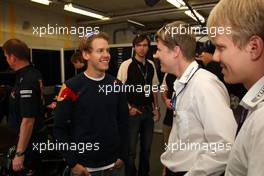 06.06.2010 Zandvoort, The Nederlands,  BMW invited students of the Formula Student Championship to have a look in the Red Bull F1 garage and to have a meet and greet with Sebastian Vettel - Formula BMW Europe 2010, Rd 03 & 04, Zandvoort, Sunday