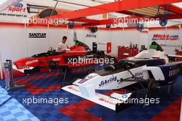 05.06.2010 Zandvoort, The Nederlands,  Garage of Mücke Motorsport- Formula BMW Europe 2010, Rd 03 & 04, Zandvoort, Qualifying