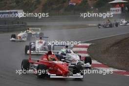 06.06.2010 Zandvoort, The Nederlands,  Timmy Hansen (SWE), Mücke-motorsport leading Michael Lewis (USA), Eurointernational - Formula BMW Europe 2010, Rd 03 & 04, Zandvoort, Sunday Race