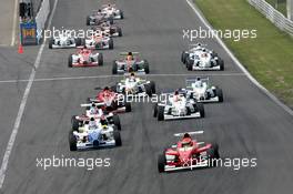 06.06.2010 Zandvoort, The Nederlands,  Timmy Hansen (SWE), Mücke-motorsport leads the start of race 1 - Formula BMW Europe 2010, Rd 03 & 04, Zandvoort, Race 3