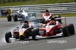 31.07.2010 Budapest, Hungary,  Daniil Kvyat (RUS), Eurointernational and Timmy Hansen (SWE), Mücke-motorsport - Formula BMW Europe 2010, Rd 11 & 12, Hungary, Saturday Race