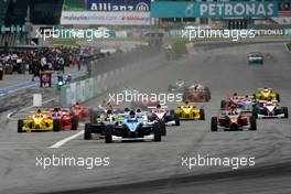 03.04.2010 Sepang, Malaysia  Start of the race 1 - Formula BMW Pacific 2010, Rd 1, Malaysia, Race 1