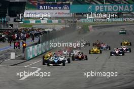 03.04.2010 Sepang, Malaysia  Start of Race 1 - Formula BMW Pacific 2010, Rd 1, Malaysia, Race 1