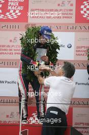 21.11.2010 Macau, China,  Racewinner Carlos Sainz Jr. (ESP) Eurointernational