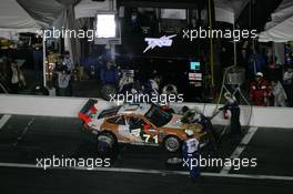 29-31.01.2010 Daytona, USA,  TRG, Timo Bernhard (GER) Romain Dumas (FRA) Tim George Jr (USA) Bobby Labonte (USA) Spencer Pumpelly (USA) Porsche GT3 - Grand-Am Rolex Sports car Series, Rolex 24 at Daytona Beach, USA