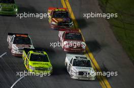 10-14.02.2010 Daytona, USA, Nelson A. Piquet and Matt Crafton battle - NASCAR Daytona 250 trucks, Daytona International Speedway