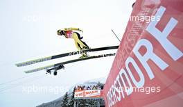 29.12.2010, Oberstdorf, Germany (GER): jumpers at take off - FIS world cup ski jumping, four hills tournament, individual HS137, Oberstdorf (GER). www.xpb.cc. Â© Felgenhauer/xpb.cc. Every downloaded picture is fee-liable.
