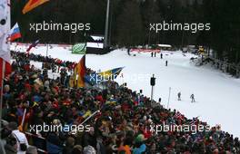 12.01.2011, Ruhpolding, Germany (GER): Biathlon Feature: Stadium overview with unidentified atheltes - IBU world cup biathlon, individual men, Ruhpolding (GER). www.xpb.cc. © Manzoni/xpb.cc. Every downloaded picture is fee-liable.