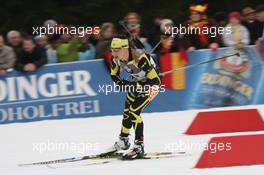 14.01.2011, Ruhpolding, Germany (GER): Alexis Boef (FRA), Salomon, Swix, OneWay - IBU world cup biathlon, sprint men, Ruhpolding (GER). www.xpb.cc. © Manzoni/xpb.cc. Every downloaded picture is fee-liable.