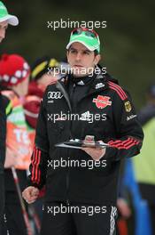 15.01.2011, Ruhpolding, Germany (GER): Ricco Gross (GER) Coach Team Germany - IBU world cup biathlon, sprint women, Ruhpolding (GER). www.xpb.cc. © Manzoni/xpb.cc. Every downloaded picture is fee-liable.