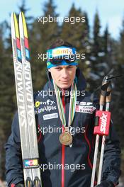 03.03.2011, Khanty-Mansiysk, Russia (RUS): Alexis Boeuf (FRA), Salomon, Swix, OneWay - IBU world championships biathlon, medals, Khanty-Mansiysk (RUS). www.xpb.cc. © Manzoni/xpb.cc. Every downloaded picture is fee-liable.