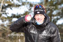 03.03.2011, Khanty-Mansiysk, Russia (RUS): Tarjei Boe (NOR), Fischer, Rottefella, Swix, ODLO - IBU world championships biathlon, medals, Khanty-Mansiysk (RUS). www.xpb.cc. © Manzoni/xpb.cc. Every downloaded picture is fee-liable.