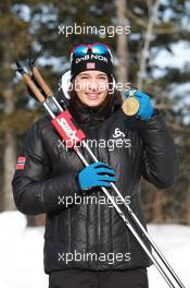 03.03.2011, Khanty-Mansiysk, Russia (RUS): Ann Kristin Aafedt Flatland (NOR), Madshus, Rottefella, Alpina, Swix, ODLO - IBU world championships biathlon, medals, Khanty-Mansiysk (RUS). www.xpb.cc. © Manzoni/xpb.cc. Every downloaded picture is fee-liable.