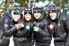 03.03.2011, Khanty-Mansiysk, Russia (RUS): (L-R): Tora Berger (NOR), Fischer, Rottefella, Odlo, Ann Kristin Aafedt Flatland (NOR), Madshus, Rottefella, Alpina, Swix, ODLO, Ole Einar Bjoerndalen (NOR), Madshus, Rottefella, Odlo, Tarjei Boe (NOR), Fischer, Rottefella, Swix, ODLO - IBU world championships biathlon, medals, Khanty-Mansiysk (RUS). www.xpb.cc. © Manzoni/xpb.cc. Every downloaded picture is fee-liable.