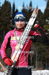 03.03.2011, Khanty-Mansiysk, Russia (RUS): Marie Dorin (FRA), Rossignol, Rottefella, OneWay - IBU world championships biathlon, medals, Khanty-Mansiysk (RUS). www.xpb.cc. © Manzoni/xpb.cc. Every downloaded picture is fee-liable.