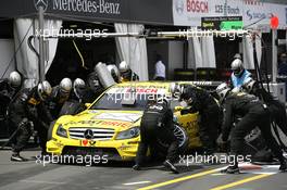 02.07.2011 Nürnberg, Germany,  Pistopp David Coulthard (GBR), Muecke Motorsport, AMG Mercedes C-Klasse