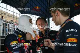 27.03.2011 Melbourne, Australia,  Sebastian Vettel (GER), Red Bull Racing and Christian Horner (GBR), Red Bull Racing, Sporting Director - Formula 1 World Championship, Rd 01, Australian Grand Prix, Sunday Pre-Race Grid