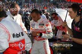 27.03.2011 Melbourne, Australia,  Lewis Hamilton (GBR), McLaren Mercedes - Formula 1 World Championship, Rd 01, Australian Grand Prix, Sunday Pre-Race Grid