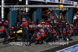 27.03.2011 Melbourne, Australia,  Mark Webber (AUS), Red Bull Racing pit stop - Formula 1 World Championship, Rd 01, Australian Grand Prix, Sunday Race