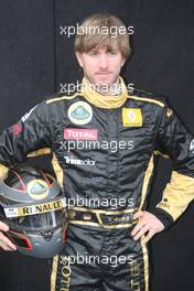 24.03.2011 Melbourne, Australia,  Nick Heidfeld (GER), Lotus Renault GP - Formula 1 World Championship, Rd 01, Australian Grand Prix, Thursday