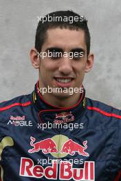 24.03.2011 Melbourne, Australia,  Sebastien Buemi (SUI), Scuderia Toro Rosso  - Formula 1 World Championship, Rd 01, Australian Grand Prix, Thursday