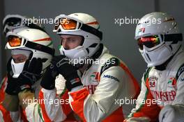 10.03.2011 Barcelona, Spain,  Force India F1 Team mechanics - Formula 1 Testing - Formula 1 World Championship
