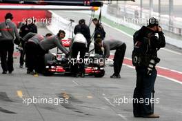 08.03.2011 Barcelona, Spain,  Photographer in the pitlane - Formula 1 Testing - Formula 1 World Championship