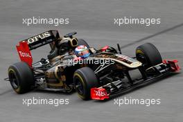 09.03.2011 Barcelona, Spain,  Vitaly Petrov (RUS), Lotus Renault F1 Team  - Formula 1 Testing - Formula 1 World Championship