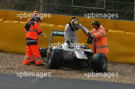 27.08.2011 Spa Francorchamps, Belgium,  Michael Schumacher (GER), Mercedes GP Petronas F1 Team crashed - Formula 1 World Championship, Rd 12, Belgian Grand Prix, Saturday Qualifying