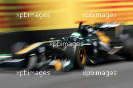 25.11.2011 Interlargos, Brazil,  Heikki Kovalainen (FIN), Team Lotus  - Formula 1 World Championship, Rd 19, Brazilian Grand Prix, Friday Practice