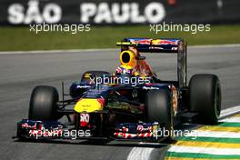 25.11.2011 Interlargos, Brazil,  Mark Webber (AUS), Red Bull Racing  - Formula 1 World Championship, Rd 19, Brazilian Grand Prix, Friday Practice