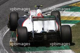 25.11.2011 Interlargos, Brazil,  Sergio Perez (MEX), Sauber F1 Team  - Formula 1 World Championship, Rd 19, Brazilian Grand Prix, Friday Practice