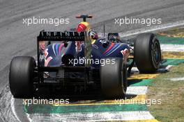25.11.2011 Interlargos, Brazil,  Sebastian Vettel (GER), Red Bull Racing  - Formula 1 World Championship, Rd 19, Brazilian Grand Prix, Friday Practice