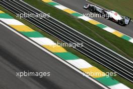 25.11.2011 Interlargos, Brazil,  Kamui Kobayashi (JAP), Sauber F1 Team  - Formula 1 World Championship, Rd 19, Brazilian Grand Prix, Friday Practice