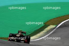 26.11.2011 Interlargos, Brazil,  Vitaly Petrov (RUS), Lotus Renalut F1 Team  - Formula 1 World Championship, Rd 19, Brazilian Grand Prix, Saturday Practice