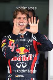 26.11.2011 Sao Paulo, Brazil, Sebastian Vettel (GER), Red Bull Racing gets pole position and the most pole positions in one season  - Formula 1 World Championship, Rd 19, Brazilian Grand Prix, Saturday Qualifying