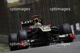 26.11.2011 Sao Paulo, Brazil, Bruno Senna (BRA), Lotus Renault GP  - Formula 1 World Championship, Rd 19, Brazilian Grand Prix, Saturday Practice