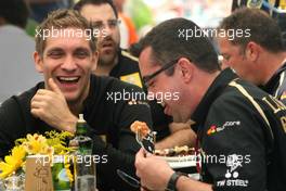 24.11.2011 Interlargos, Brazil,  Vitaly Petrov (RUS), Lotus Renalut F1 Team and Eric Boullier (FRA), Team Principal, Lotus Renault GP  - Formula 1 World Championship, Rd 19, Brazilian Grand Prix, Thursday