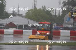 12.06.2011 Montreal, Canada,  The marshall try to move the water off the circuit - Formula 1 World Championship, Rd 07, Canadian Grand Prix, Sunday Race