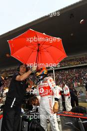 17.04.2011 Shanghai, China,  Lewis Hamilton (GBR), McLaren Mercedes  - Formula 1 World Championship, Rd 03, Chinese Grand Prix, Sunday Pre-Race Grid