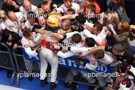 17.04.2011 Shanghai, China,  Lewis Hamilton (GBR), McLaren Mercedes  - Formula 1 World Championship, Rd 03, Chinese Grand Prix, Sunday Podium