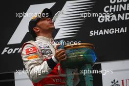 17.04.2011 Shanghai, China,  Lewis Hamilton (GBR), McLaren Mercedes  - Formula 1 World Championship, Rd 03, Chinese Grand Prix, Sunday Podium